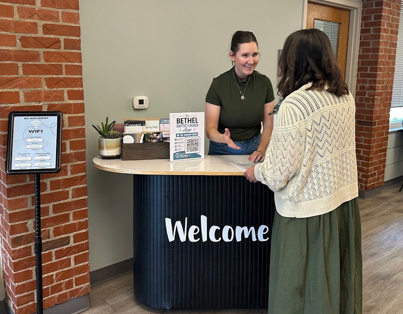 Welcome table